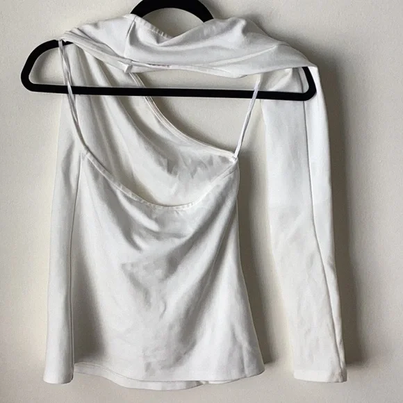 Marcella Manhattan One Shoulder Top Medium NWT - Picture 5 of 9